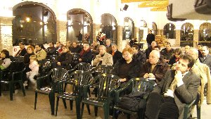 Pubblico presente in Pescheria Vecchia di Marano